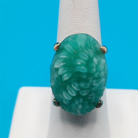 Vintage Faux Jade Flower Carved Ring Adjustable, US Size 8, Gold Tone - Picture 9 of 14